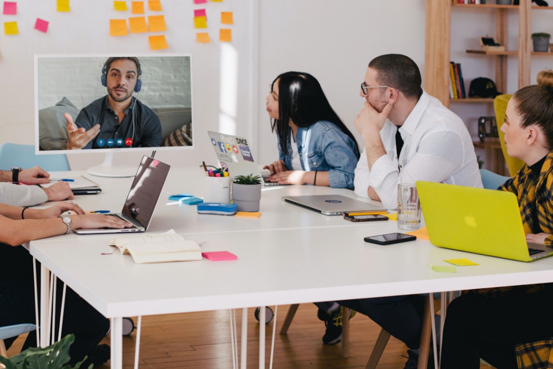 Group of Ecommerce Professionals in Zoom Meeting